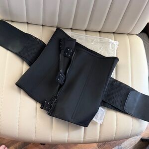 Women’s Waist Trainer Workout Band NWOT